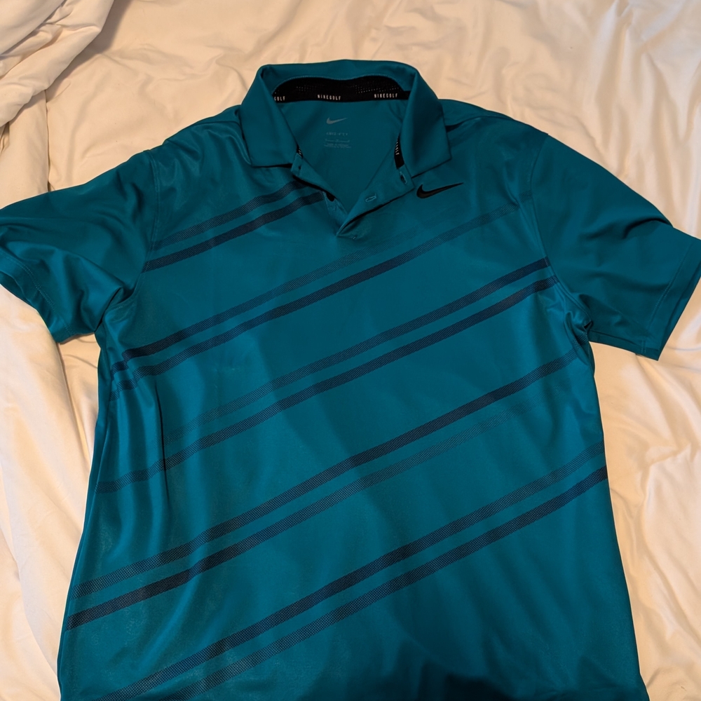Nike Men's Blue and Navy Polo Shirt